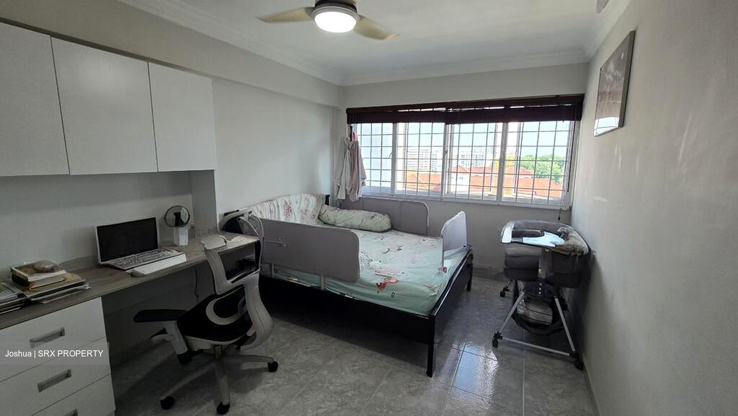 Blk 161 Chong Pang Vista (Yishun), HDB 5 Rooms #580242471